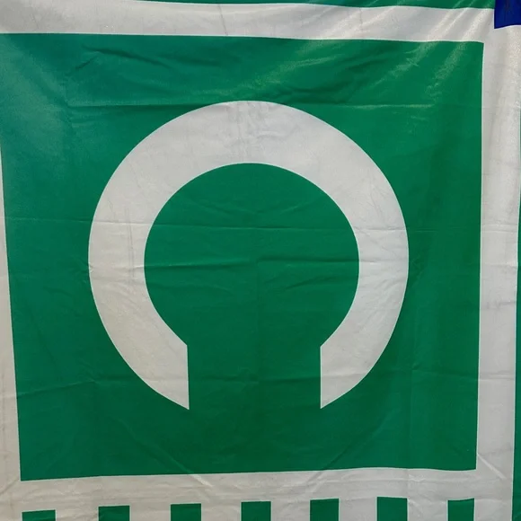 The Chive Keep Calm KCCO Flag – Green & White - Picture 4 of 5